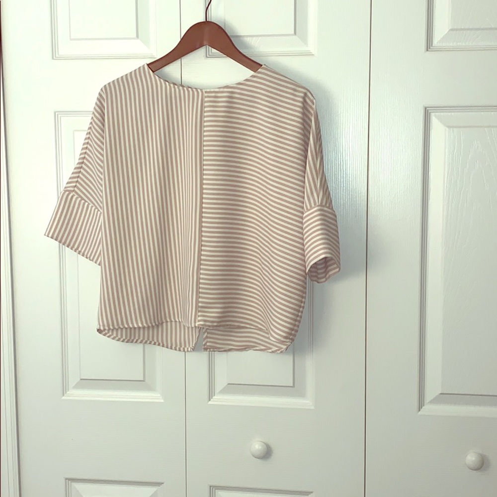 Women’s Express top